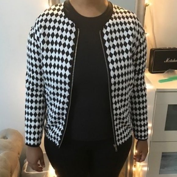H&M  Black and White Jacquard Zipper Bomber Jacket in Kite Print - Picture 12 of 13